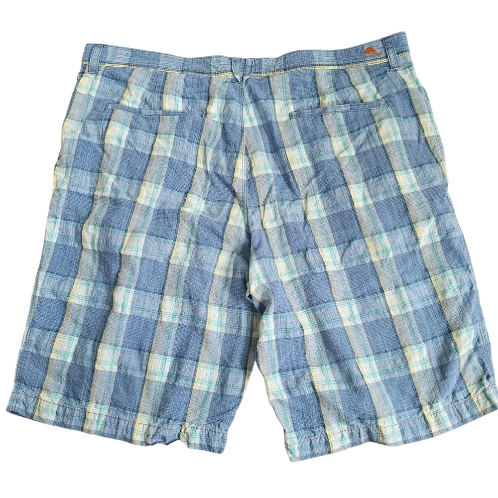 Tommy Bahama stylish plaid